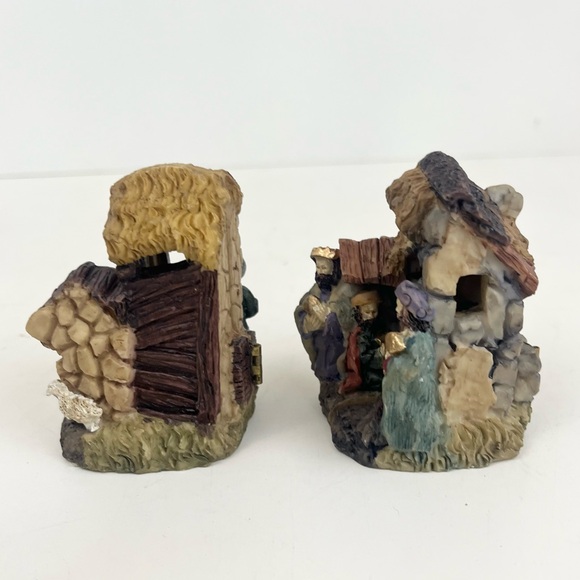 Dicksons Miniature Hinged Resin Set of 2 Nativity Scene Holiday Christmas Decor - Picture 4 of 16